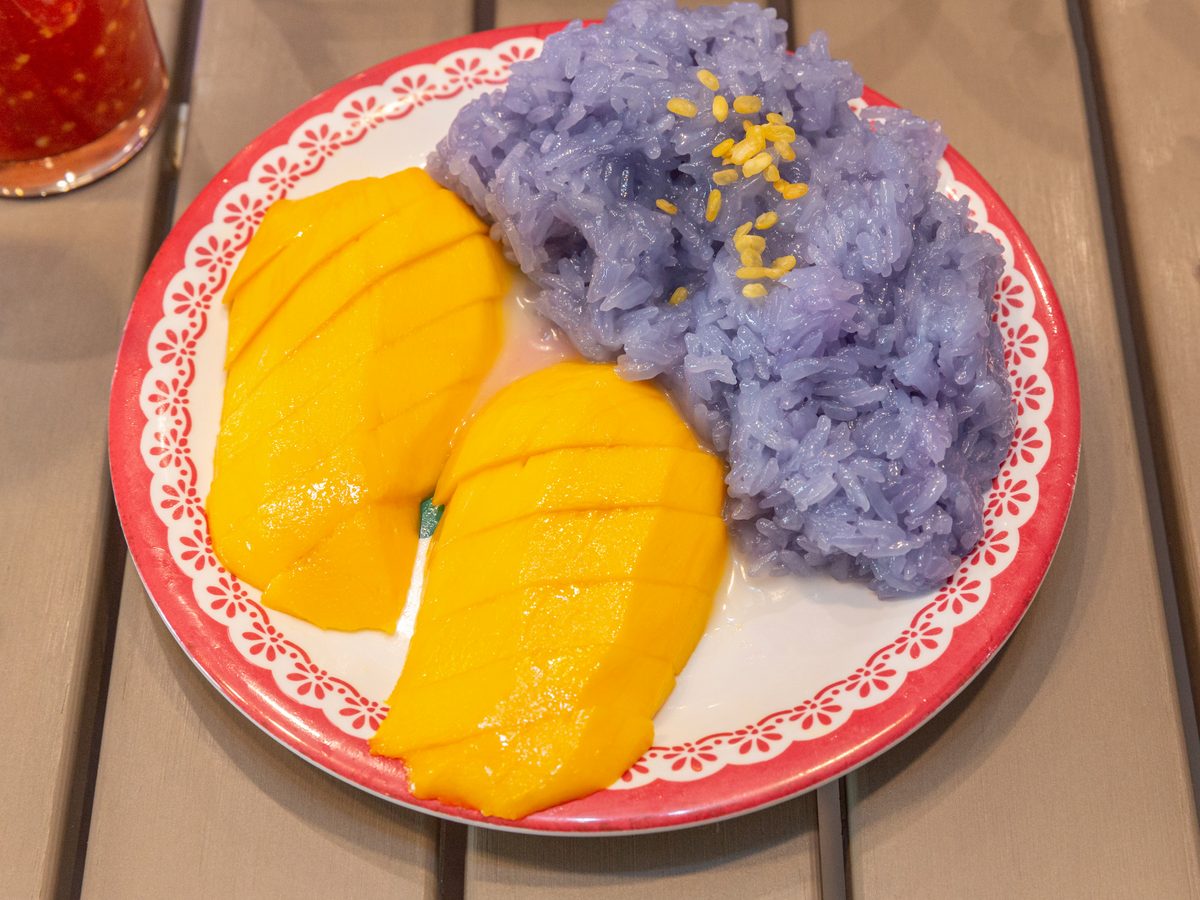 Mango Sticky Rice with butterfly pea blue sticky rice